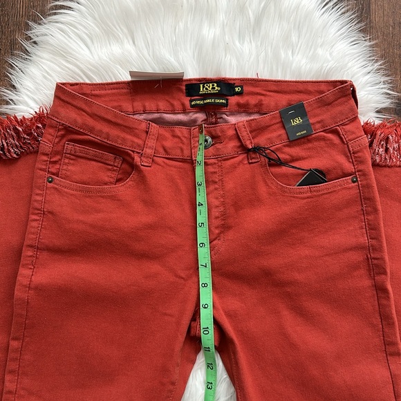 🍁LUCKY AND BLESSED | Mid Rise | Ankle Skinny Fit Jeans | Size 10 - Picture 12 of 13